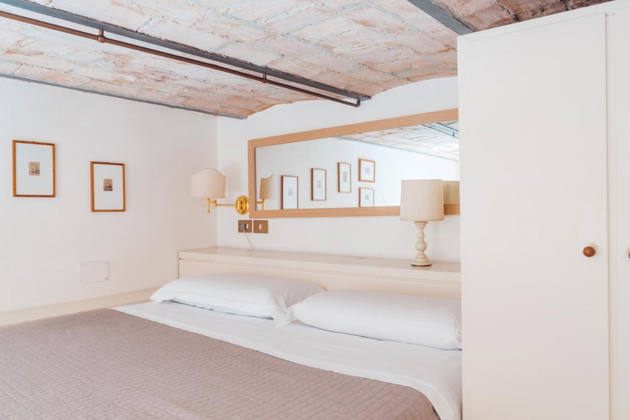 Restart Accommodations Farnesina Rome Exterior photo